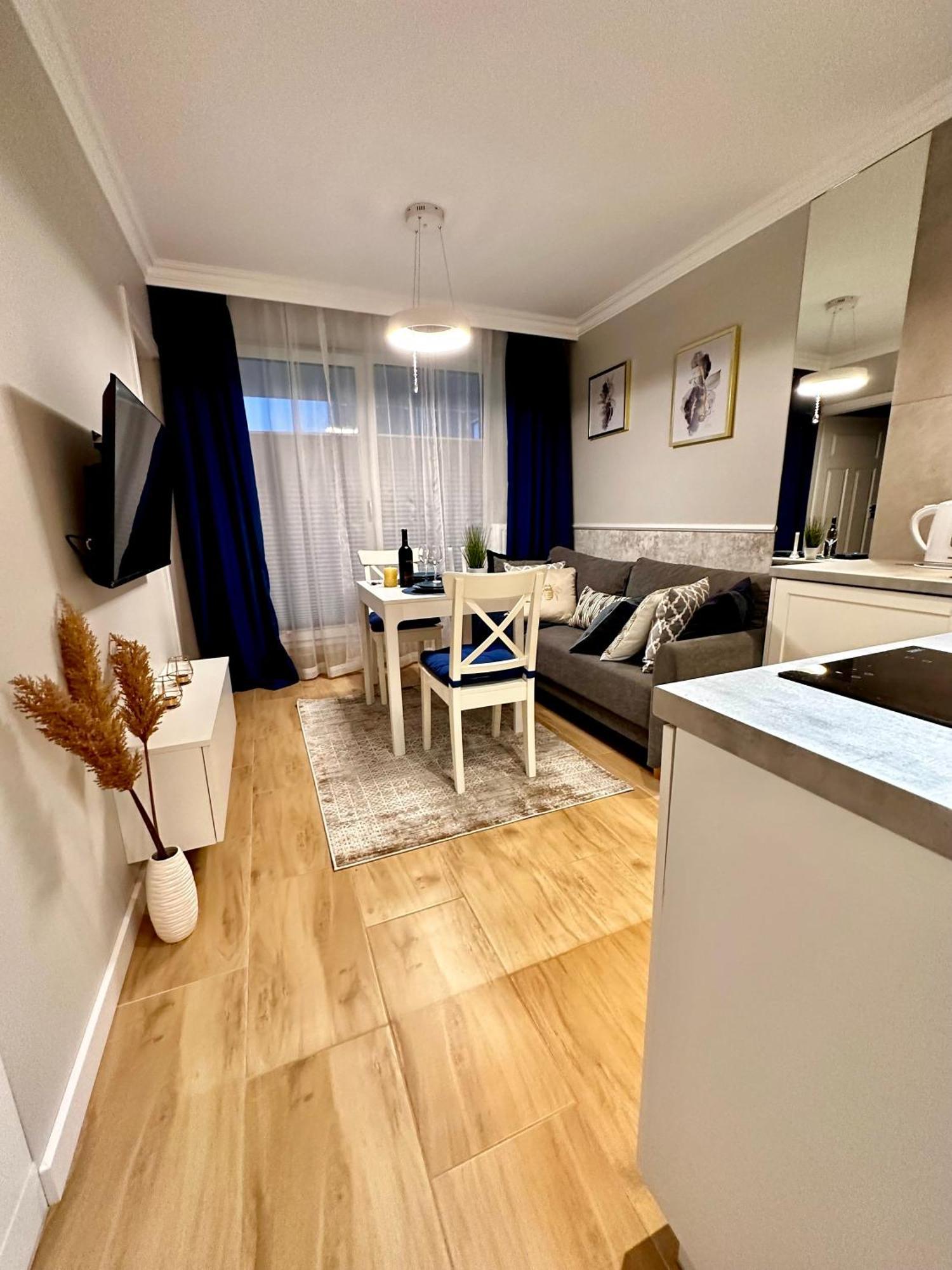 Apartamenty Kielce- Klonowa Nad Zalewem, 1-14 Osob, Faktura, Parking, Centrum Zewnętrze zdjęcie